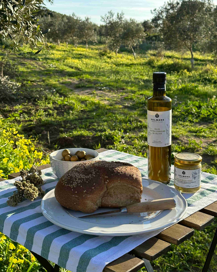Olive Oil & Olives