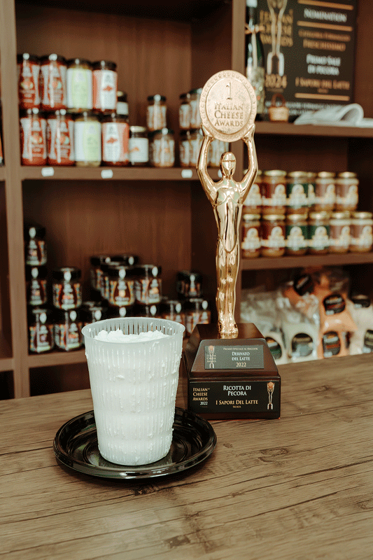 Ricotta di Pecora Fresca Siciliana – 1 kg Artigianale